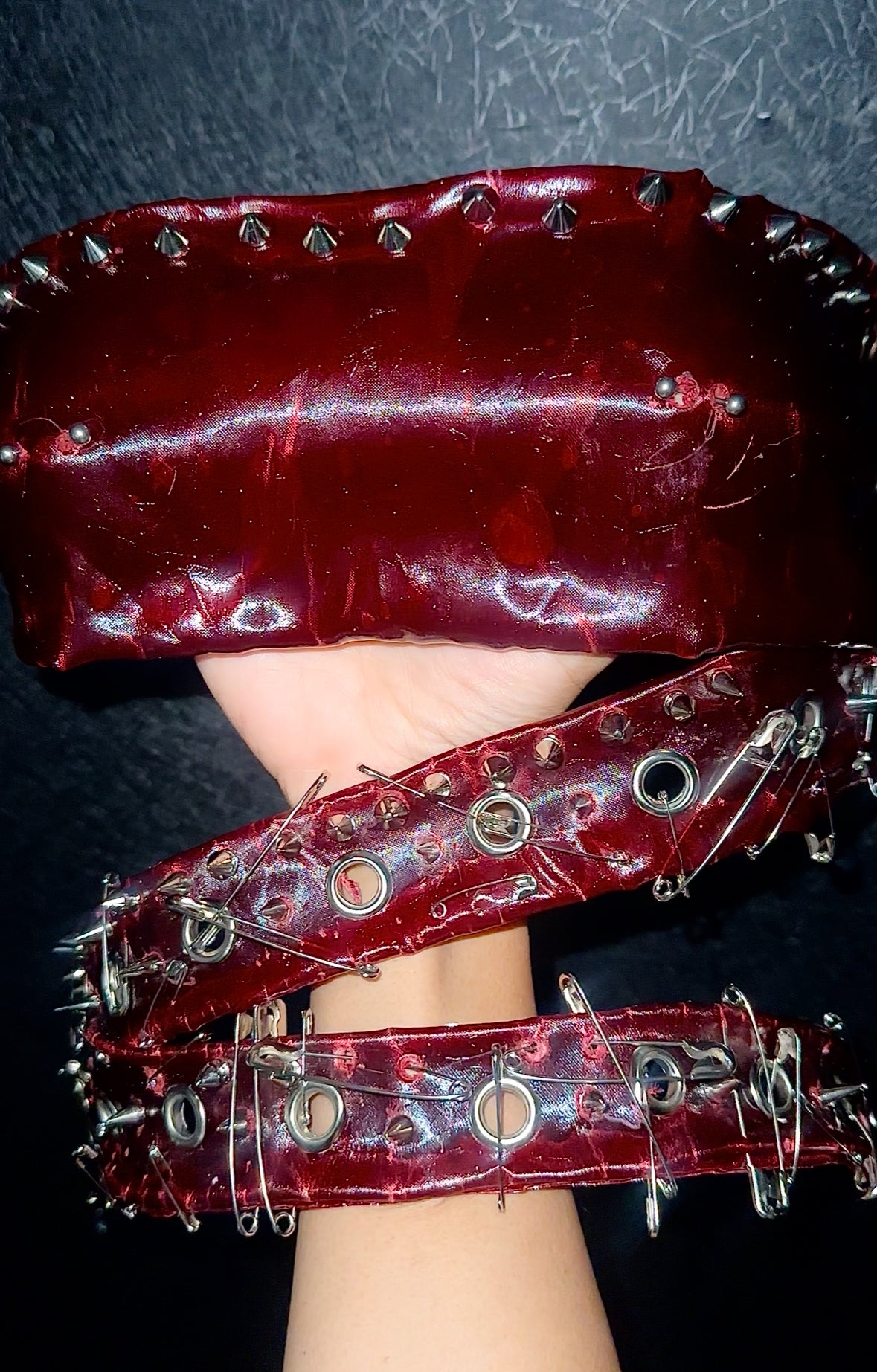 Bondage resin top